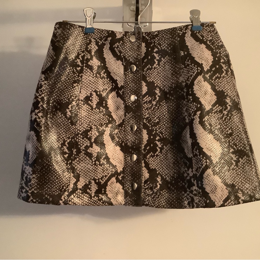 Urban Outfitters Snake Print Button-Front Mini Skirt - Black & Cream